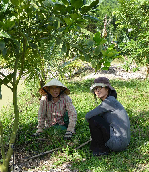 Mit Bildung, Baumschule  und Digitalisierung